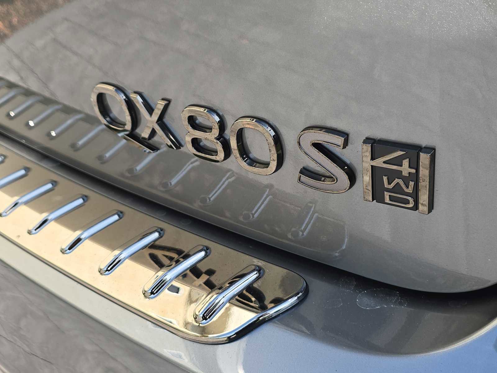 New 2026 INFINITI QX80 4WD w/ Sport Exterior Package image 6