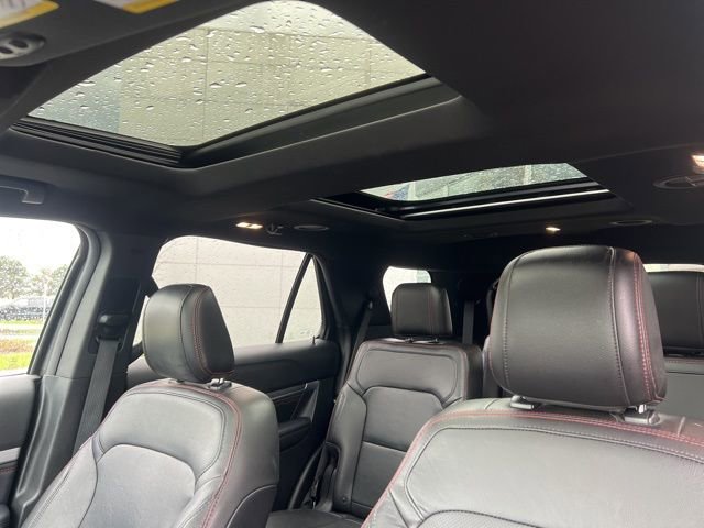 Used 2018 Ford Explorer Sport w/ Equipment Group 401A image 26