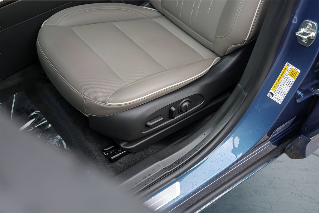 Used 2024 Buick Envista Preferred FWD image 11