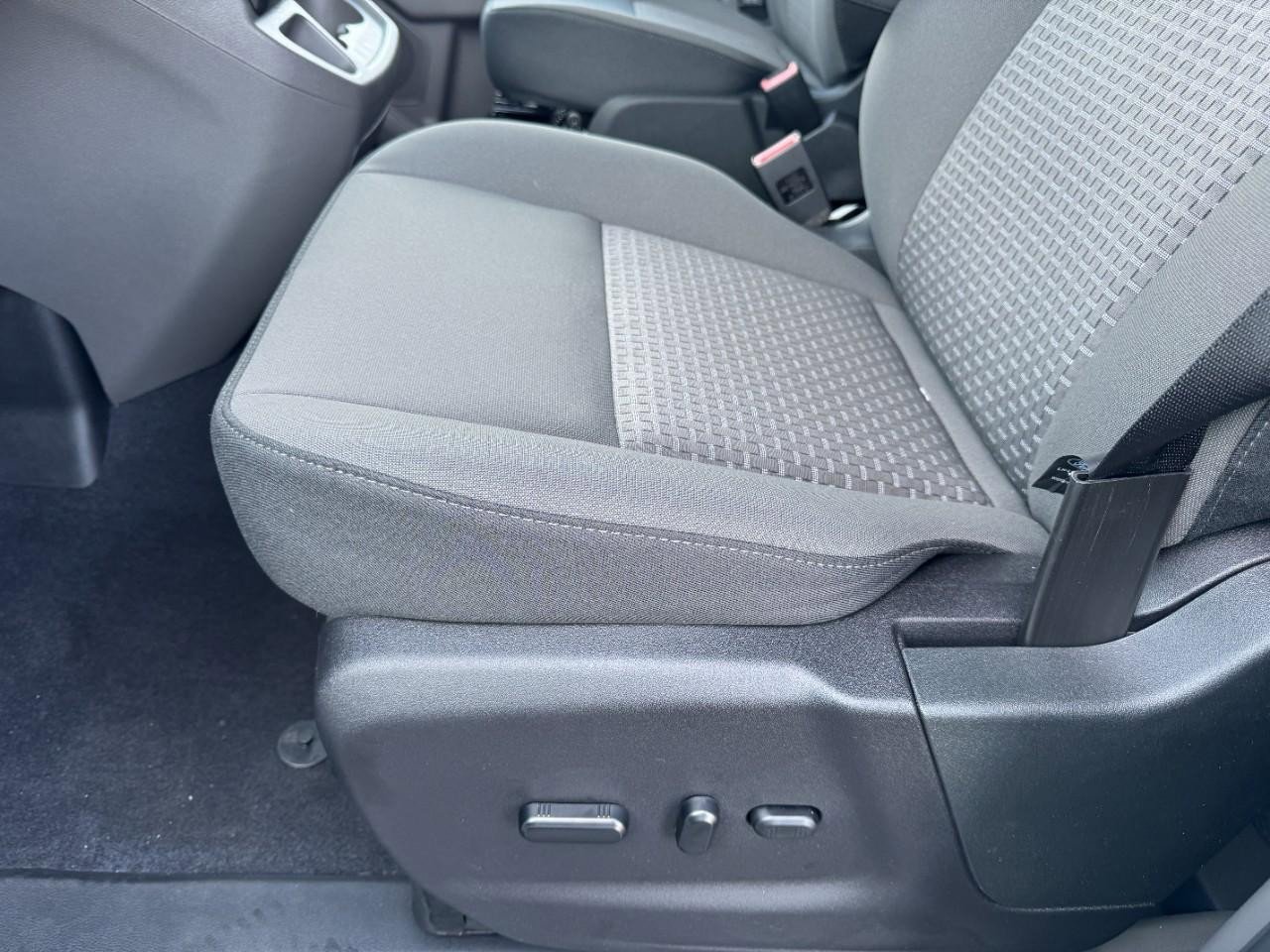 Used 2024 Ford Transit 350 XLT image 12