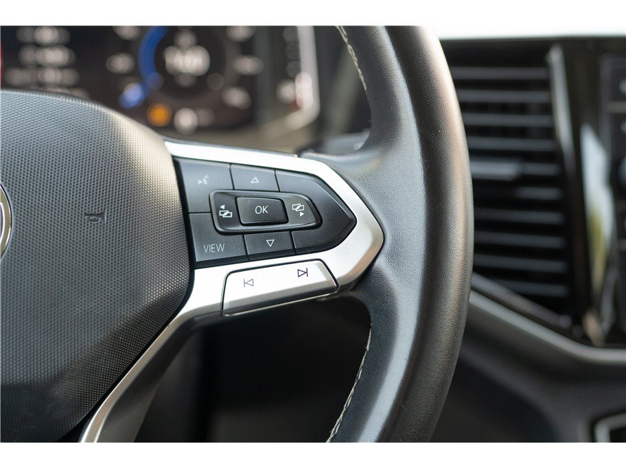 Used 2022 Volkswagen Atlas SE w/ Black Wheel Package FWD image 8