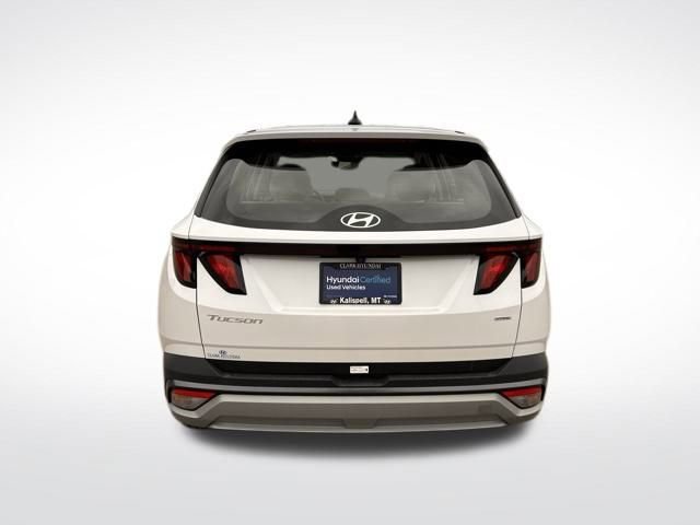 Used 2025 Hyundai Tucson SE image 6