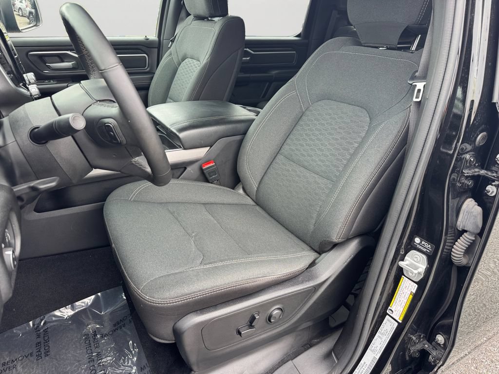 Used 2025 RAM 1500 Big Horn AWD/4WD image 15
