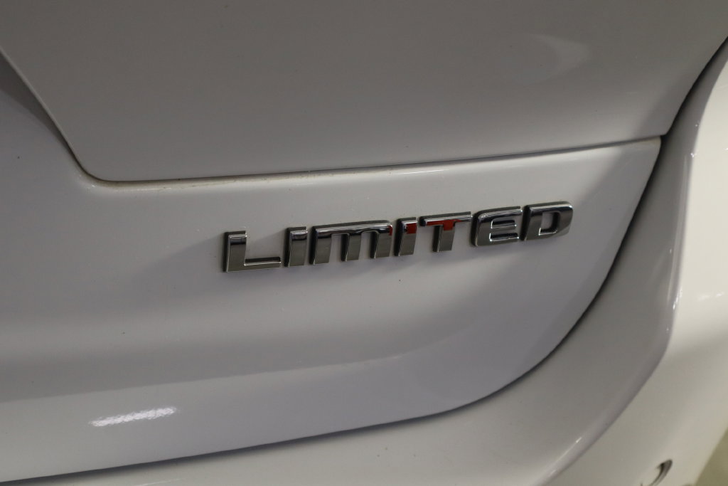 Used 2021 Jeep Grand Cherokee L Limited AWD/4WD image 57