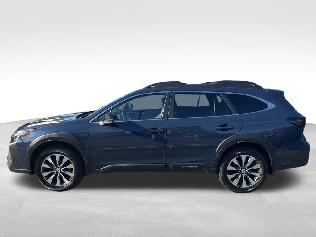 Used 2024 Subaru Outback Limited image 2