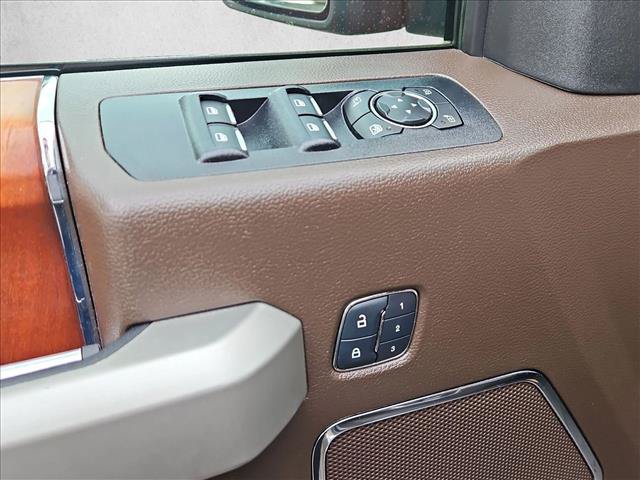 Used 2018 Ford F150 King Ranch w/ Equipment Group 601A Luxury AWD/4WD image 23