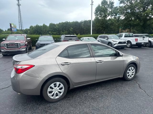 Used 2015 Toyota Corolla LE FWD image 7