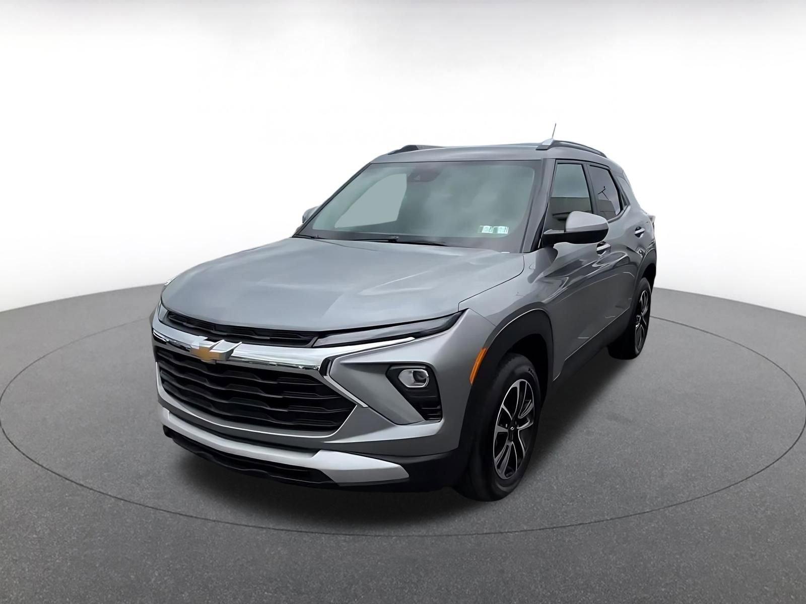 Used 2025 Chevrolet TrailBlazer LT w/ Driver Confidence Package AWD/4WD image 7