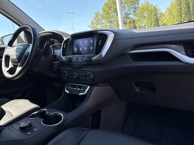 Used 2024 GMC Terrain SLT AWD/4WD image 25