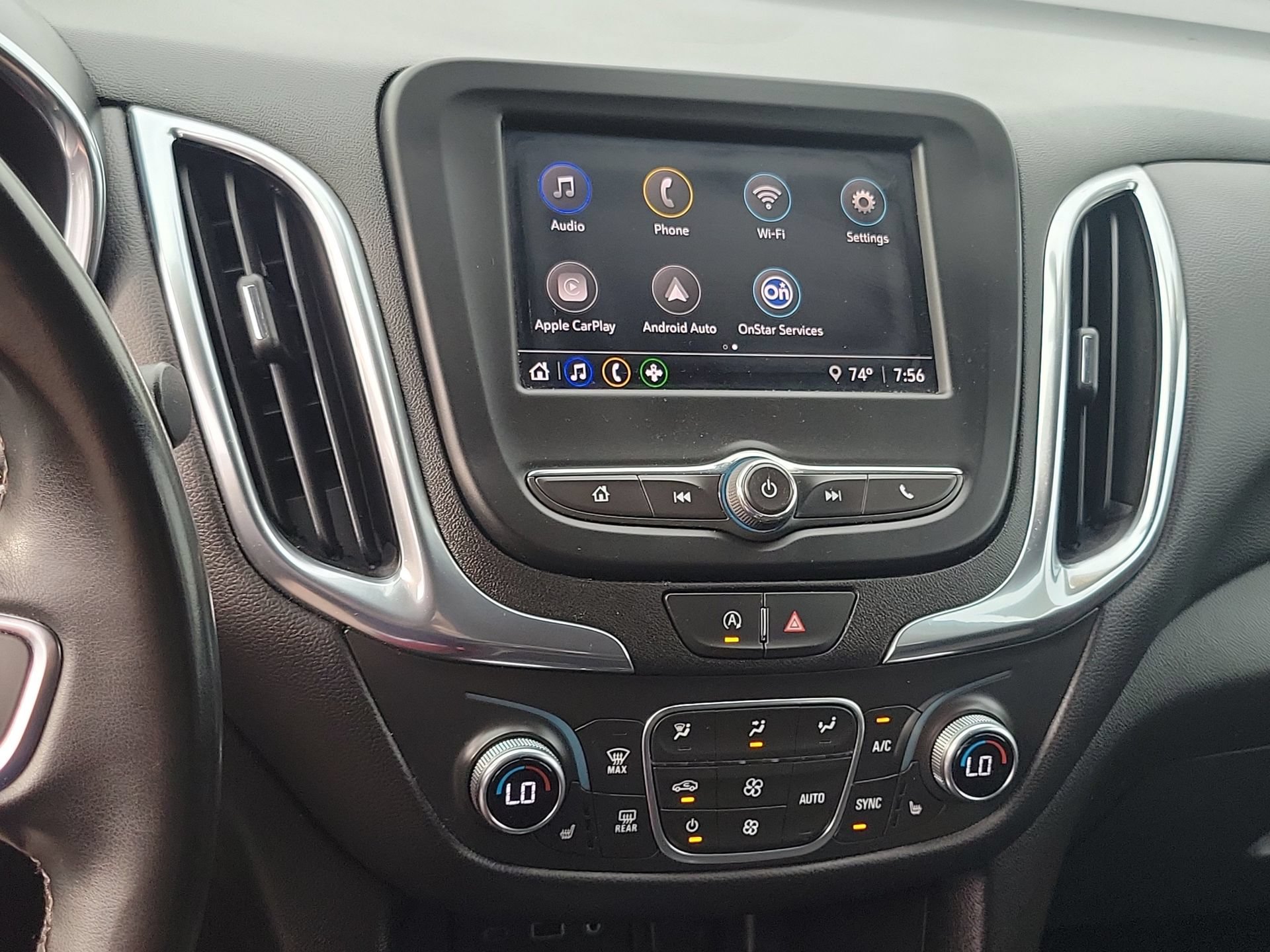 Used 2024 Chevrolet Equinox LT w/ Driver Convenience Package FWD image 14
