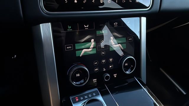 Used 2019 Land Rover Range Rover HSE image 31