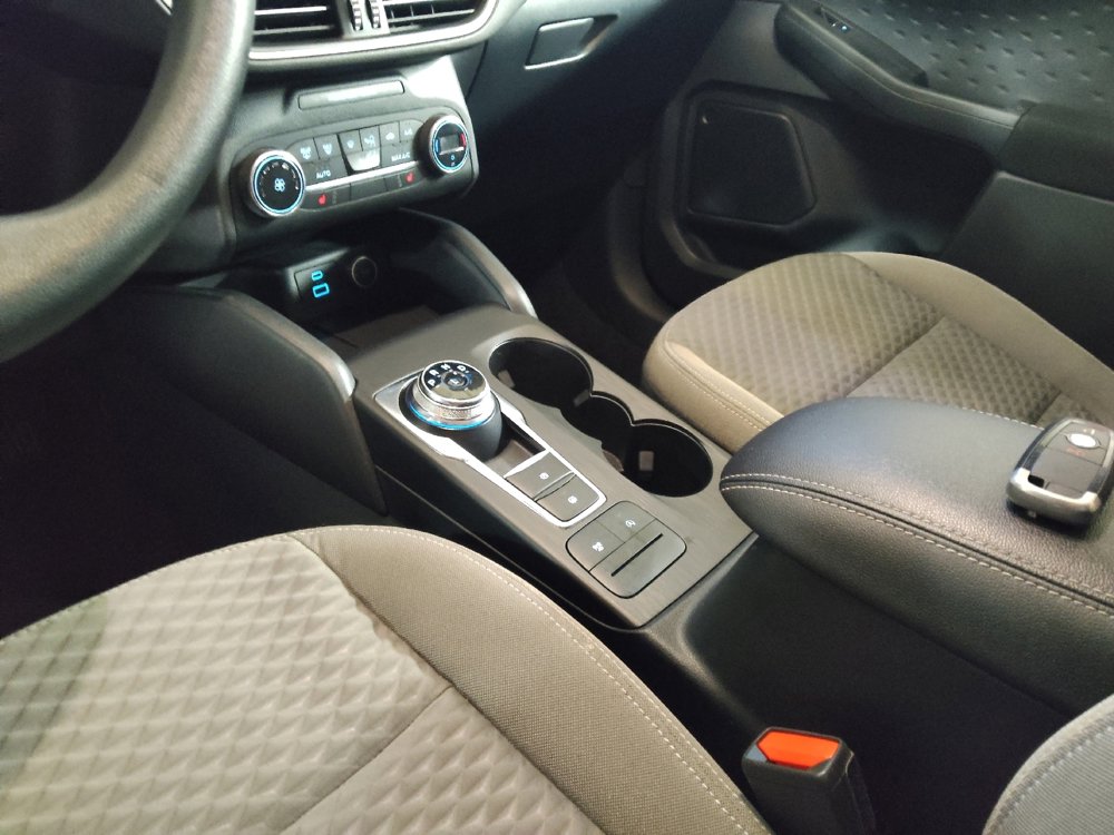 Used 2020 Ford Escape SE FWD image 26