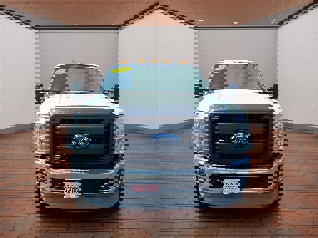 Used 2016 Ford F450 XL w/ Power Equipment Group image 3