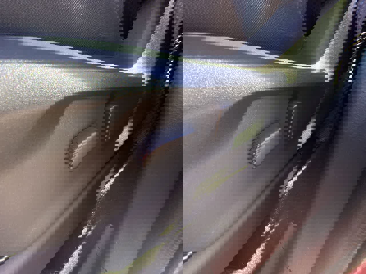 Used 2024 Subaru Ascent Premium w/ Convenience Package image 12