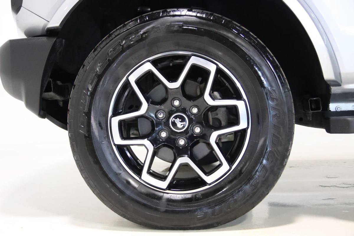 Used 2023 Ford Bronco Outer Banks AWD/4WD image 84