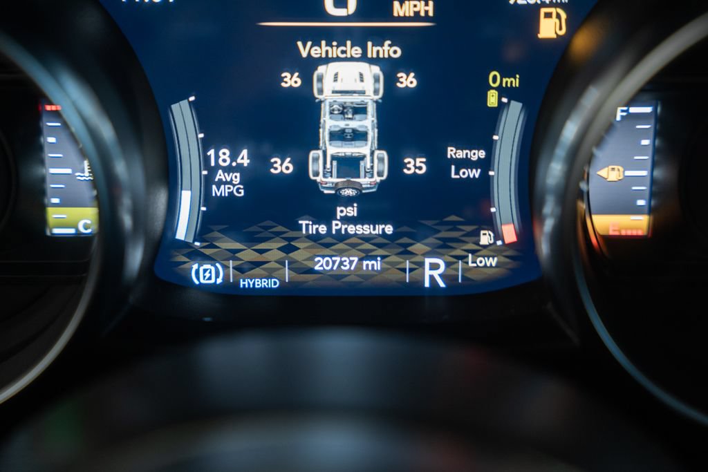 Used 2023 Jeep Wrangler Unlimited w/ Cold Weather Group AWD/4WD image 44