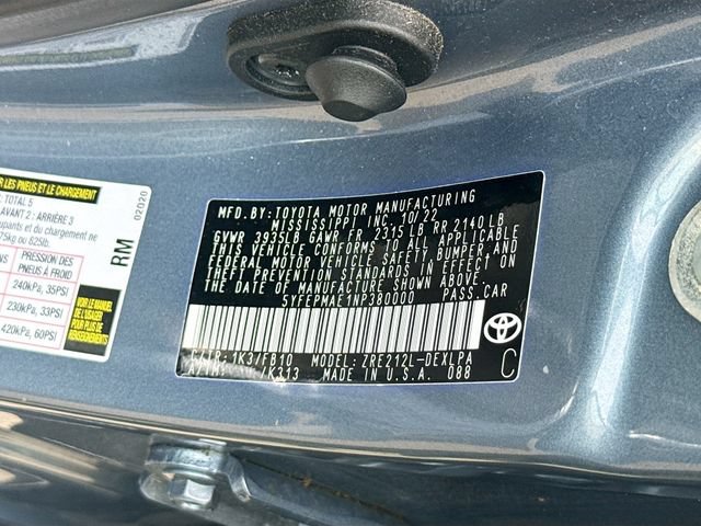 Used 2022 Toyota Corolla LE FWD image 30