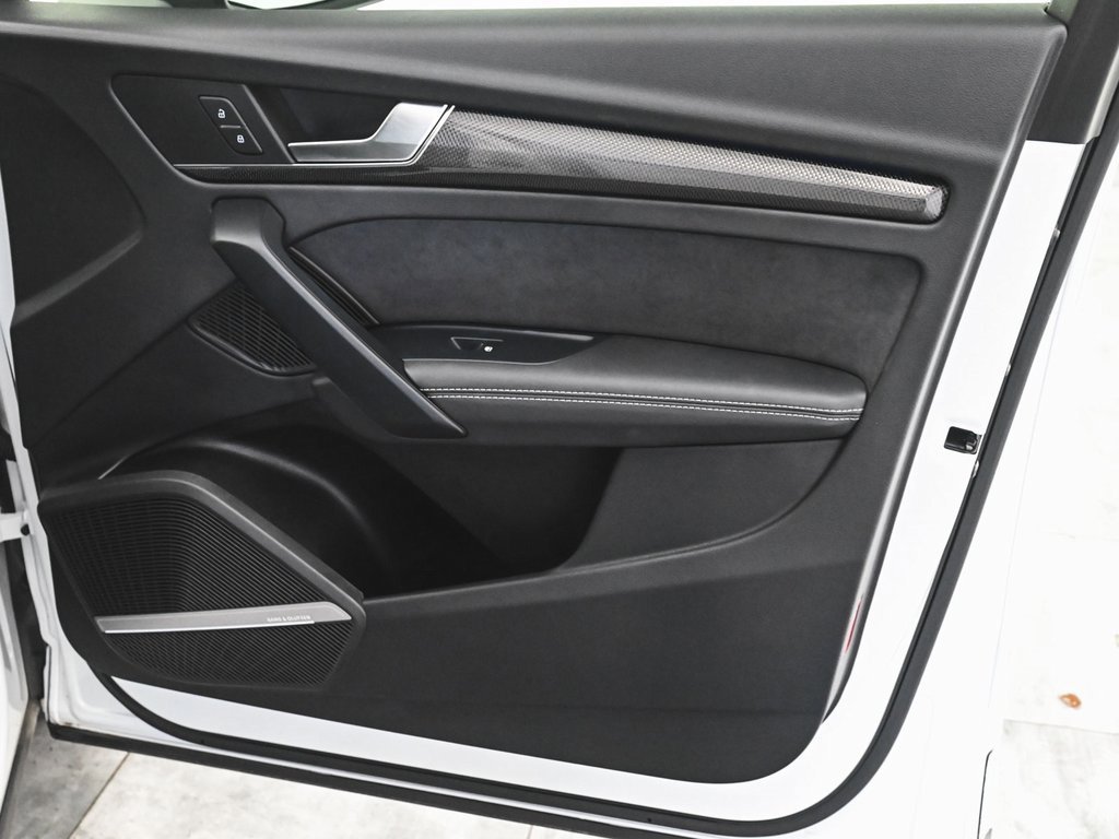 Used 2025 Audi SQ5 Premium Plus w/ Premium Plus Package image 11