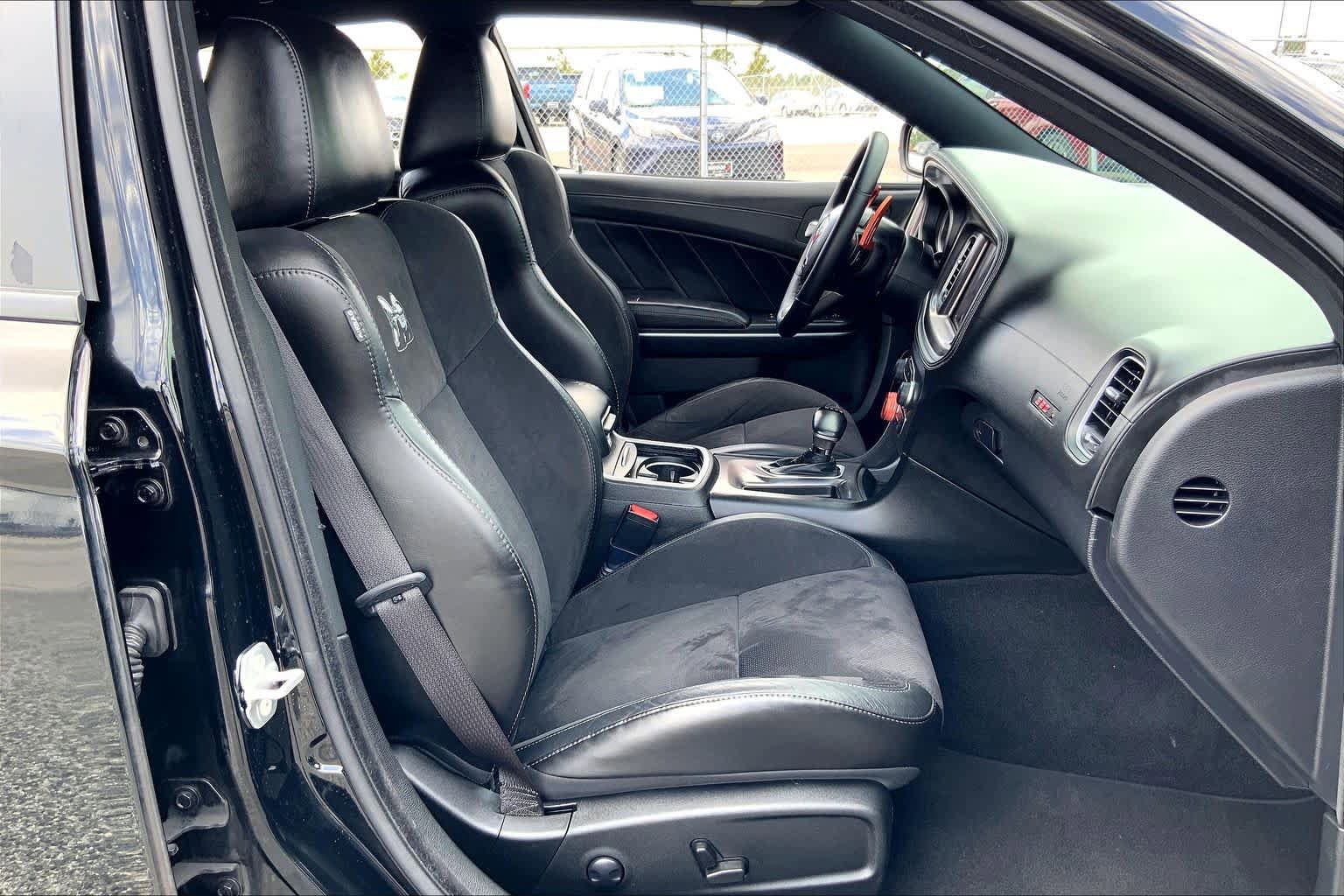 Used 2022 Dodge Charger Scat Pack RWD image 9