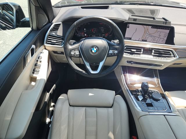 Used 2020 BMW X5 xDrive40i w/ Executive Package AWD/4WD image 11