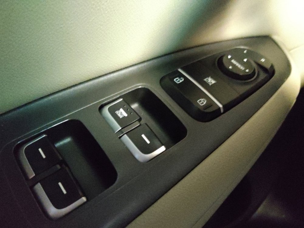 Used 2017 Kia Optima LX image 27