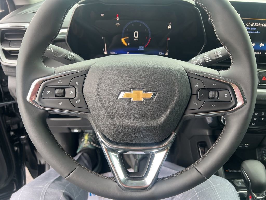 New 2026 Chevrolet TrailBlazer LT w/ Convenience Package FWD image 17