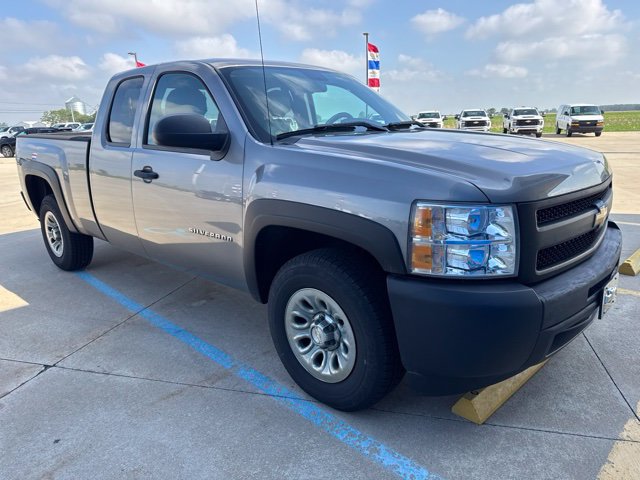 Used 2012 Chevrolet Silverado 1500 W/T RWD image 8