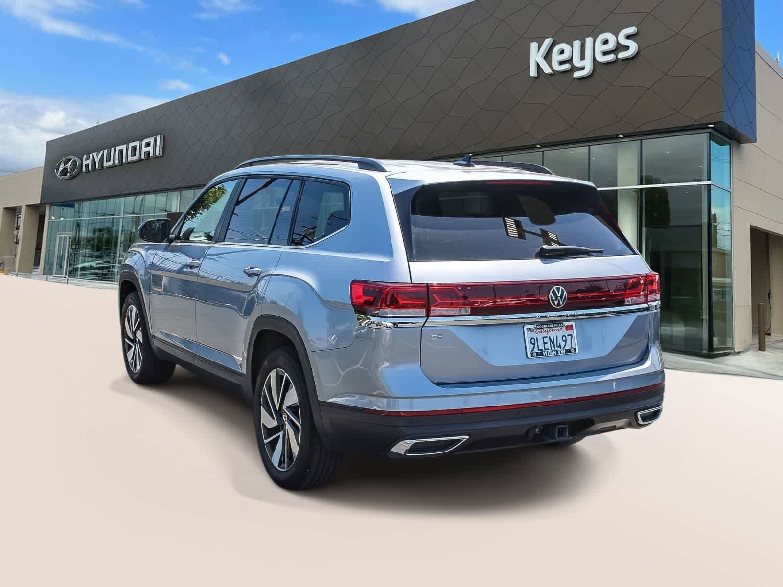Used 2024 Volkswagen Atlas SE FWD image 7