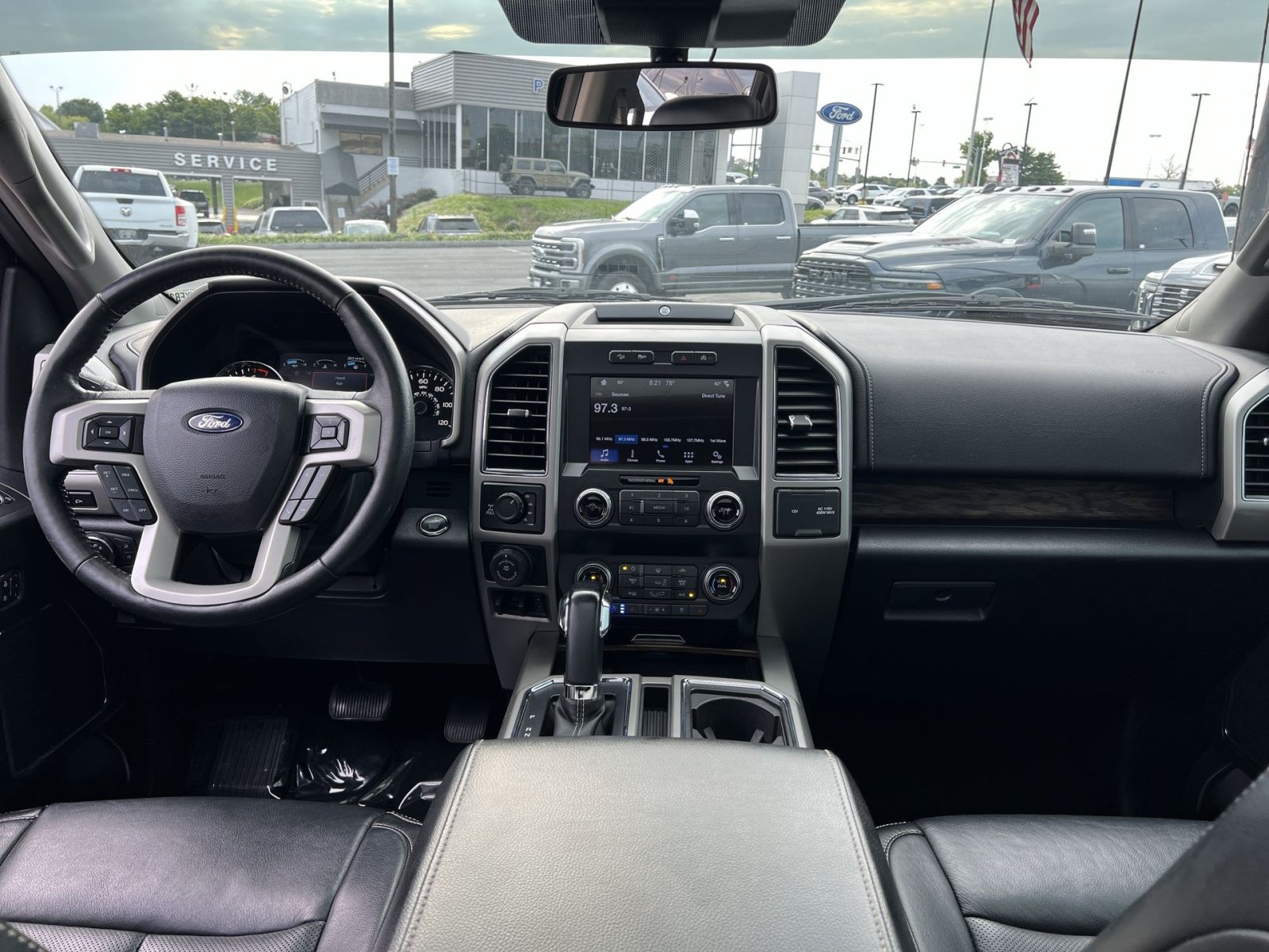 Certified 2019 Ford F150 Lariat w/ Equipment Group 502A Luxury AWD/4WD image 22