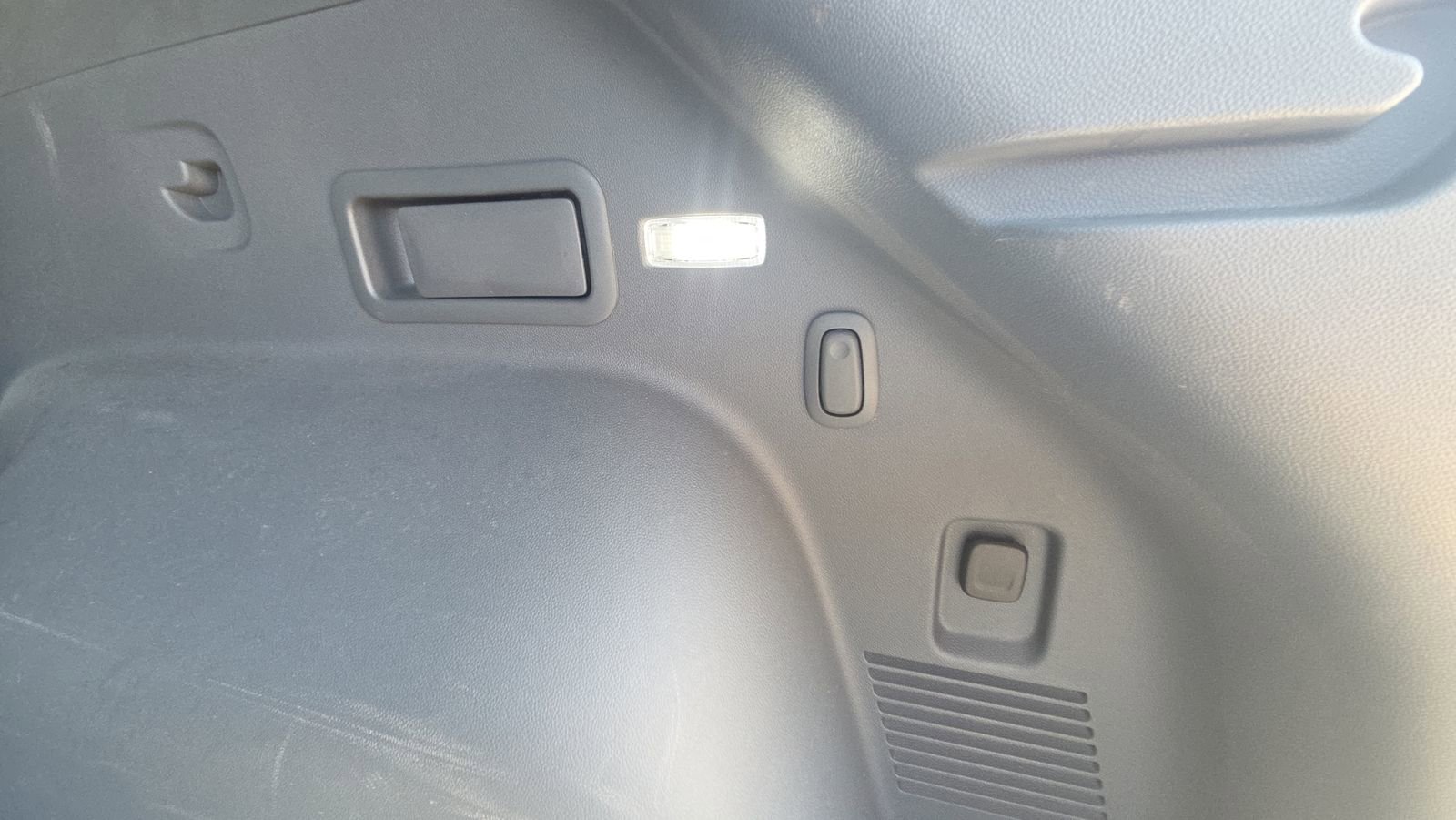 Used 2022 Chevrolet Blazer LT image 27