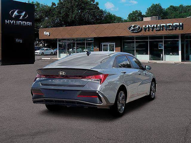 New 2026 Hyundai Elantra SEL Sport FWD image 9