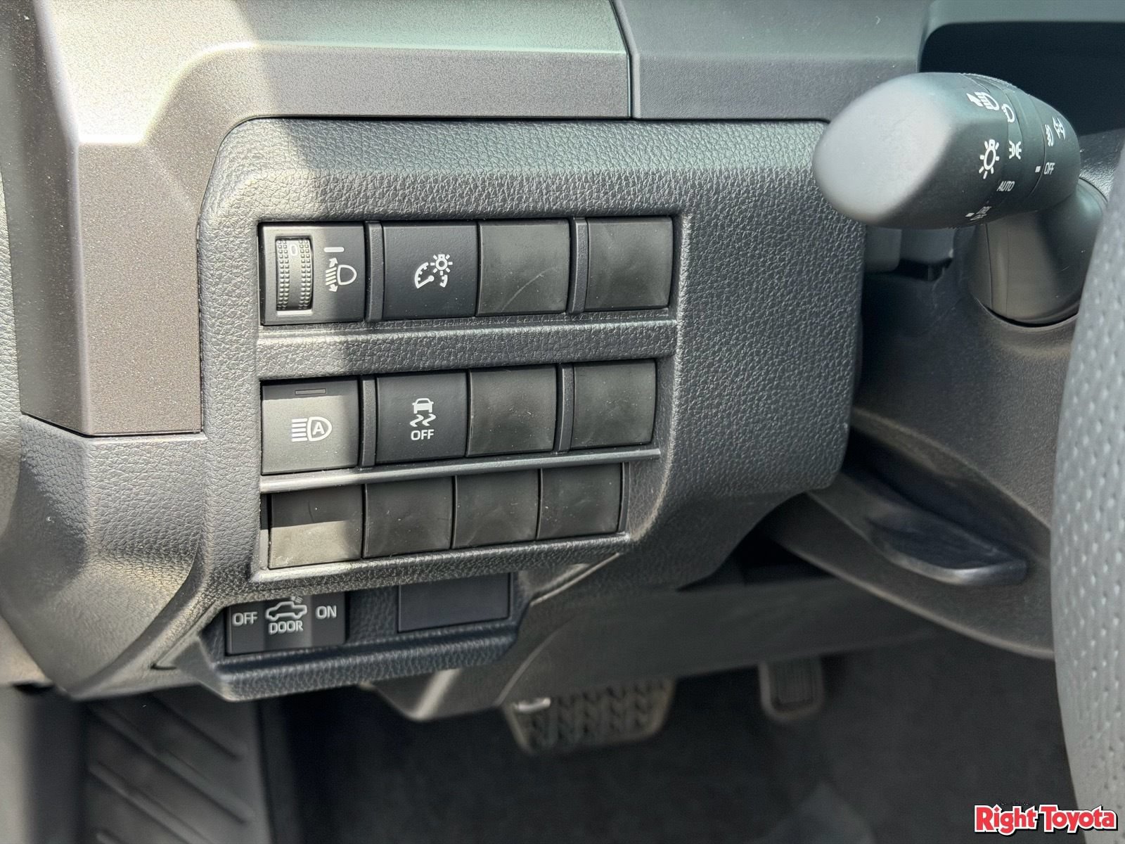 New 2026 Toyota Tacoma SR5 AWD/4WD image 17