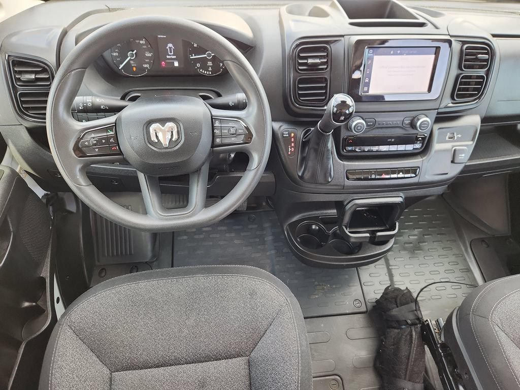 Used 2025 RAM ProMaster 2500 w/ Convenience Group FWD image 12