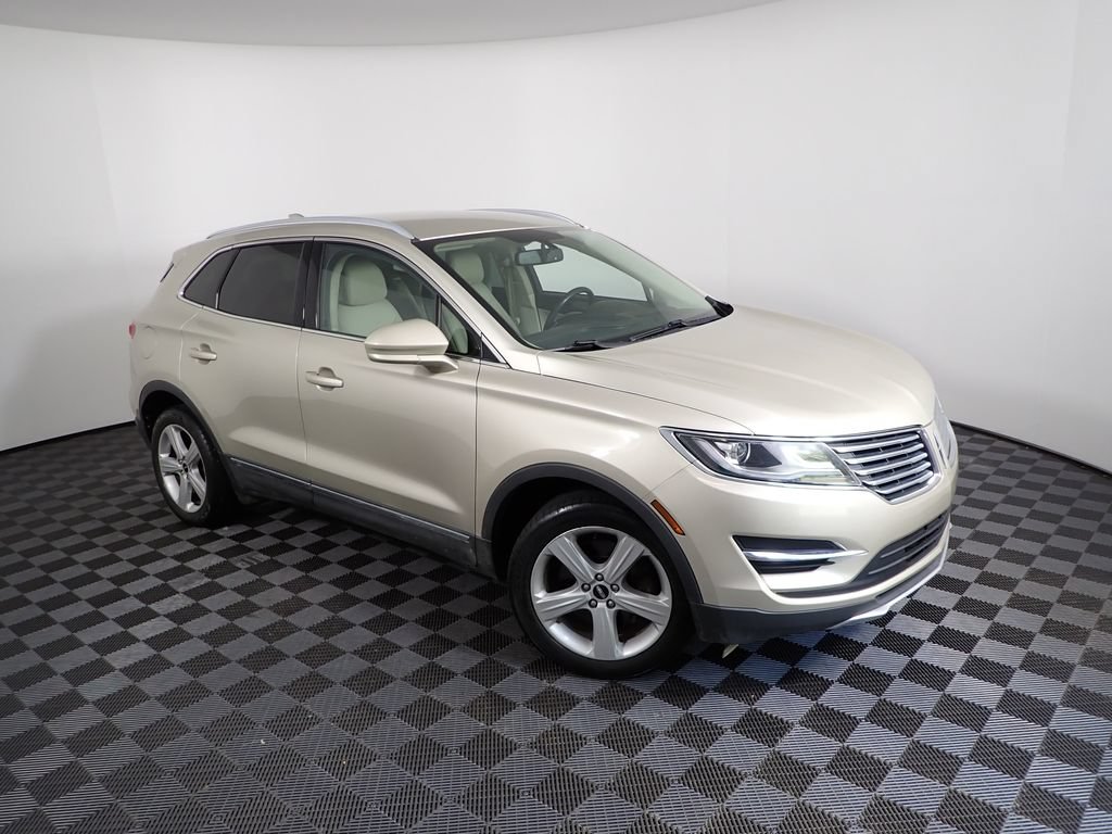 Used 2017 Lincoln MKC Premiere AWD/4WD image 7