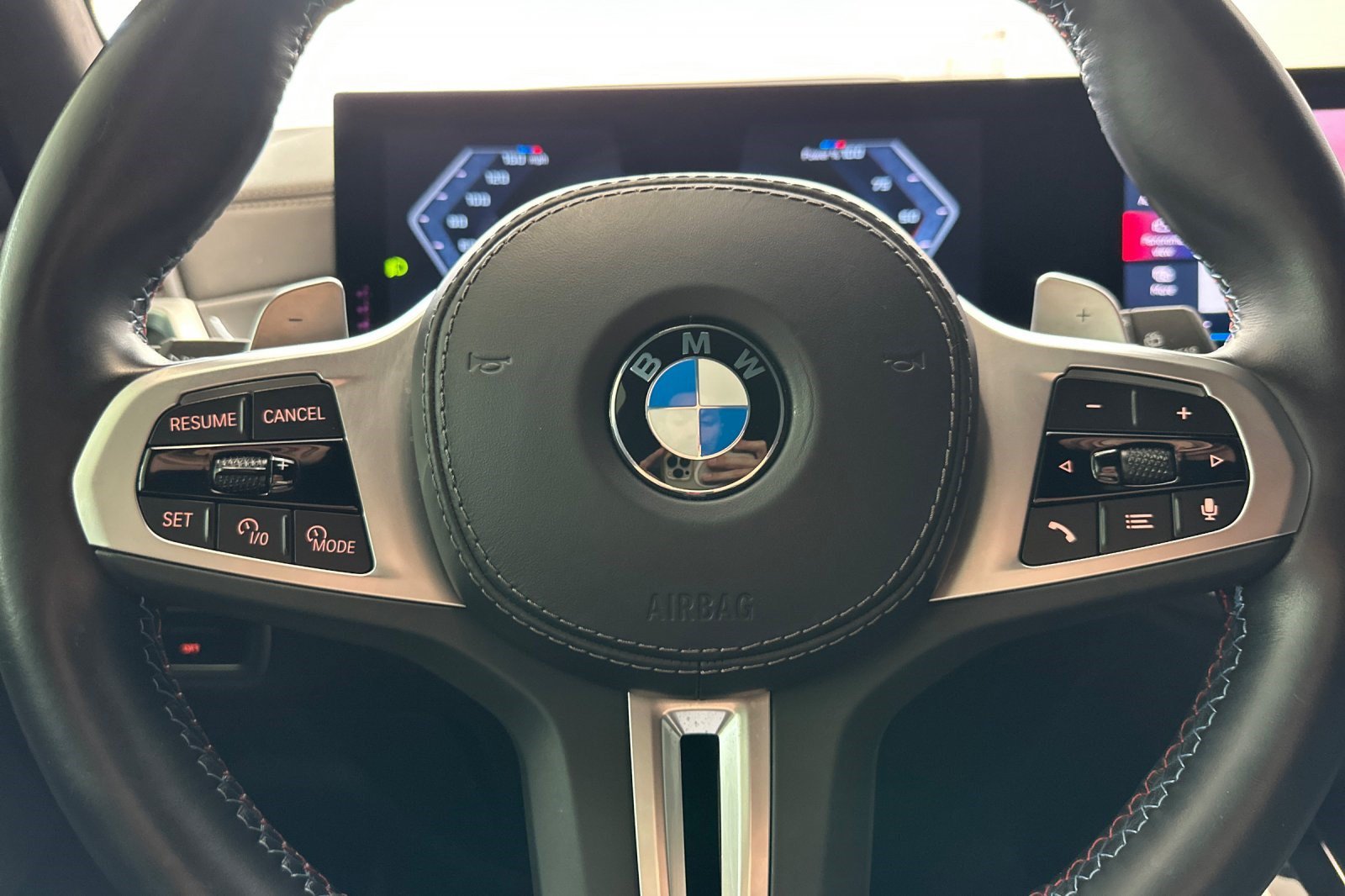 Certified 2025 BMW X7 M60i AWD/4WD image 16