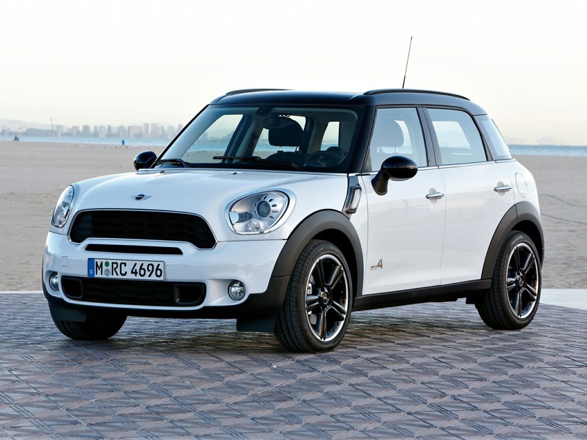 Used 2013 MINI Cooper Countryman S image 1