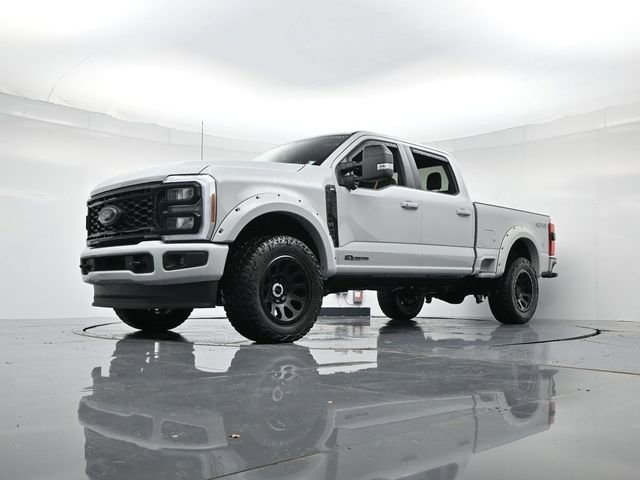New 2025 Ford F250 XLT w/ Black Appearance Package image 32