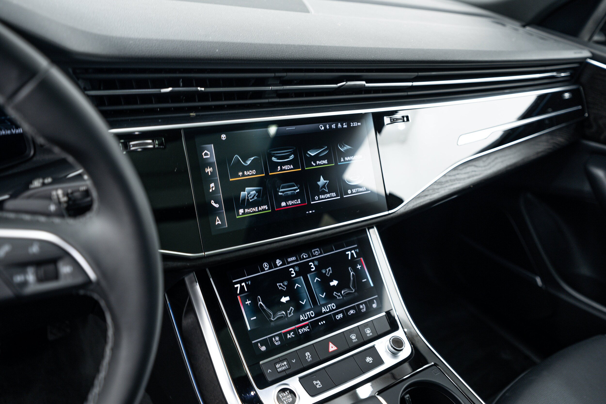 Certified 2022 Audi Q8 Premium Plus AWD/4WD image 13
