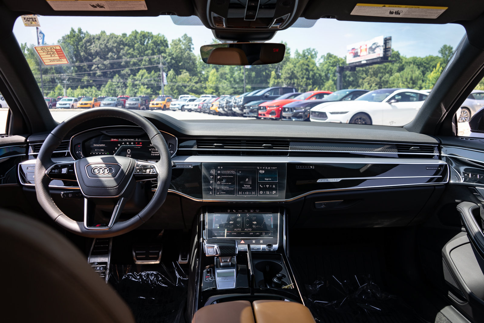 Used 2024 Audi S8 AWD/4WD image 51