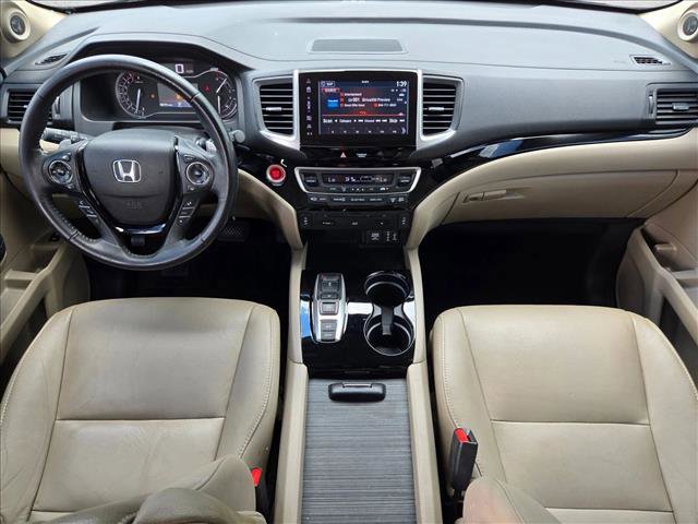 Used 2017 Honda Pilot Touring image 16