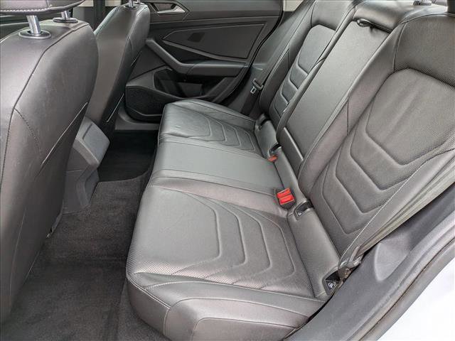 Used 2019 Volkswagen Jetta SEL Premium image 20