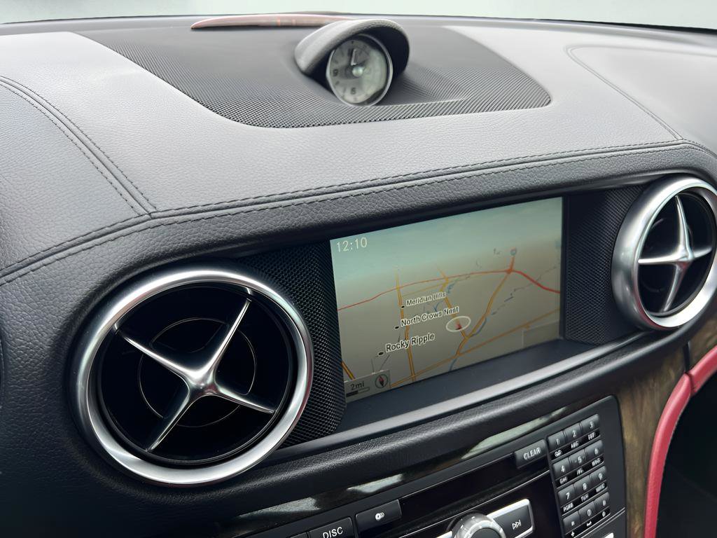 Used 2014 Mercedes-Benz SL 550 w/ Driver Assistance Package image 40