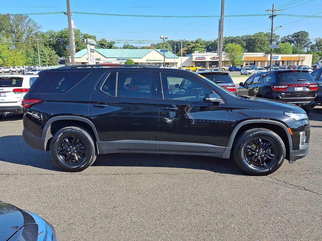 Used 2023 Chevrolet Traverse LS w/ Midnight/Sport Edition image 13
