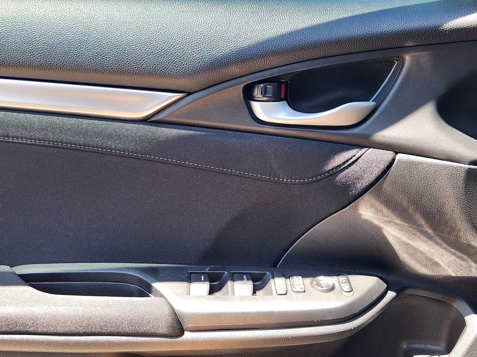 Certified 2020 Honda Civic EX image 22