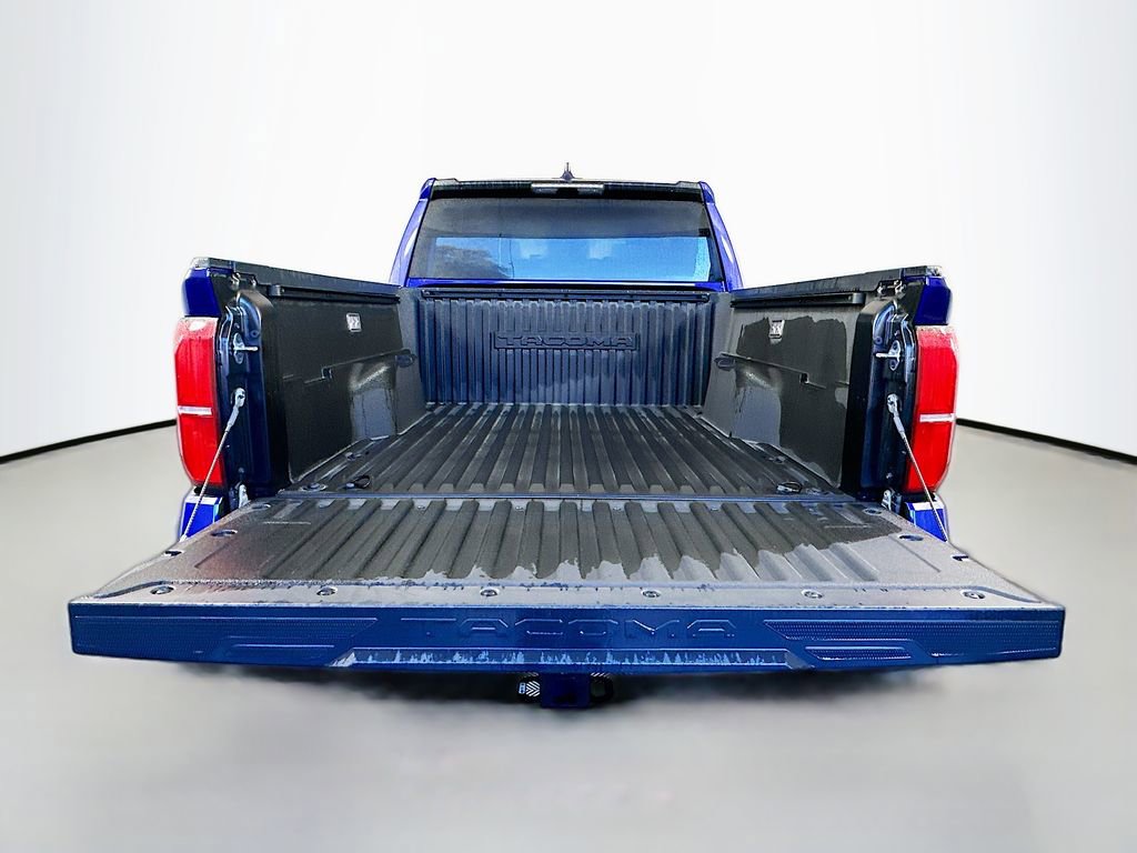 Certified 2025 Toyota Tacoma SR5 image 25