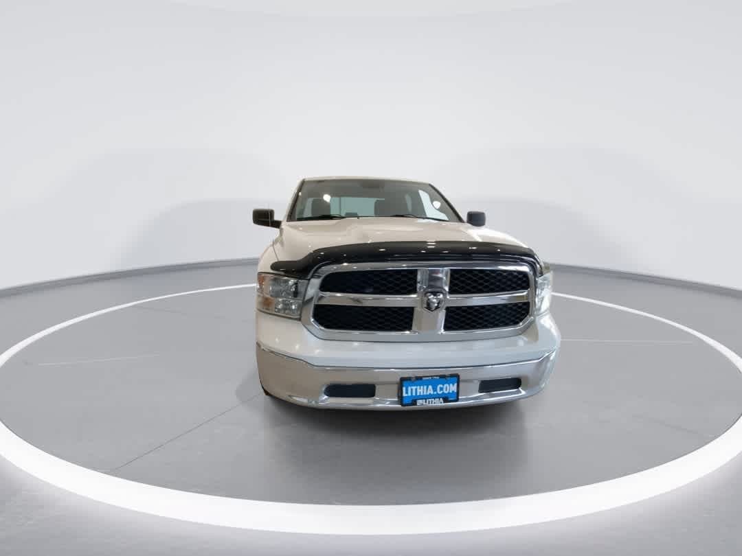 Used 2017 RAM 1500 ST w/ SXT Appearance Group AWD/4WD image 3