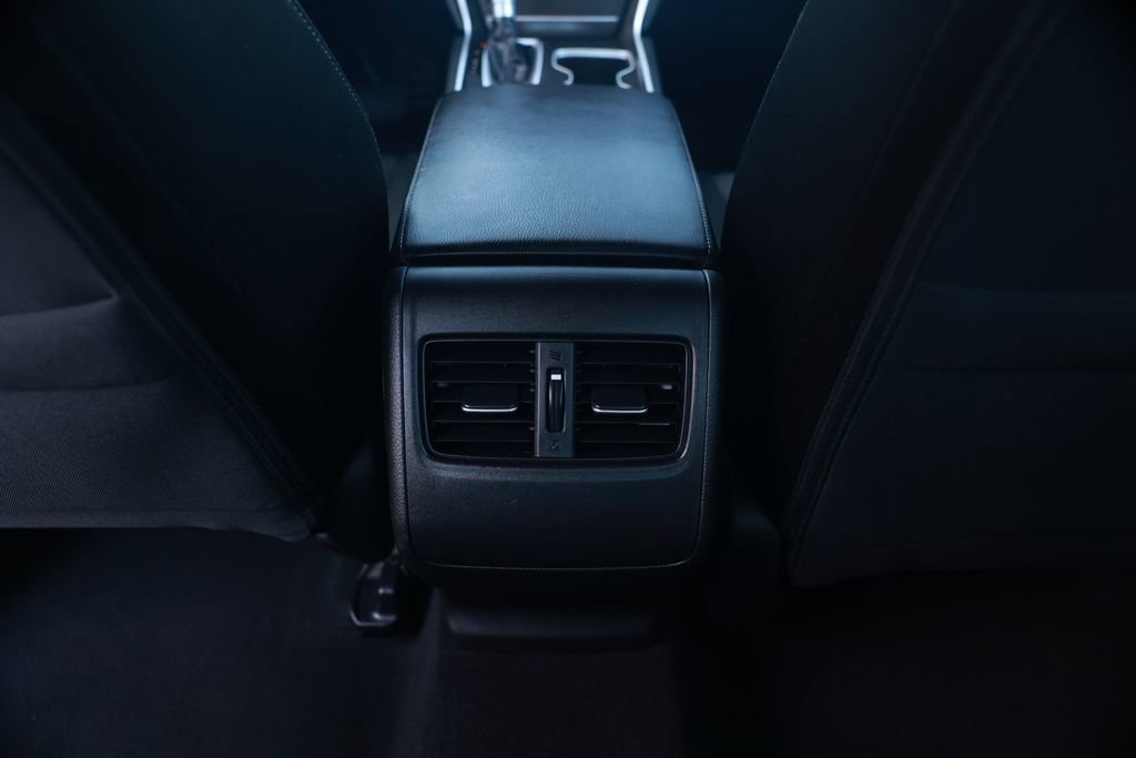 Used 2018 Honda Accord EX image 31