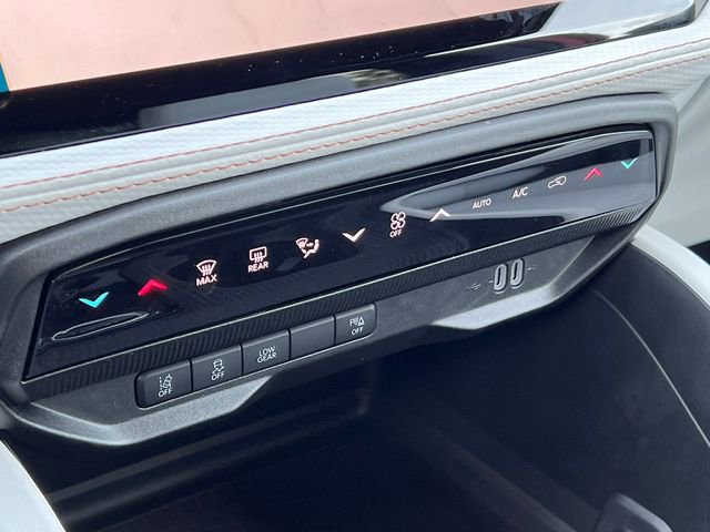 New 2026 Jeep Cherokee Limited image 24