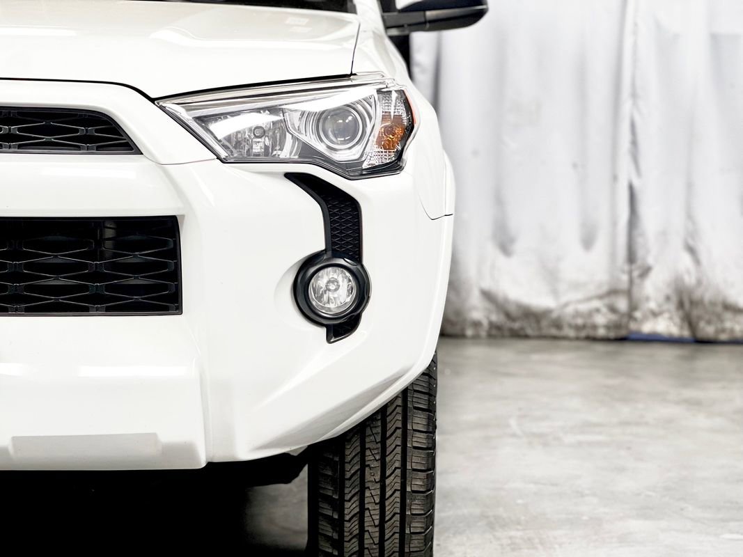 Used 2017 Toyota 4Runner SR5 image 4