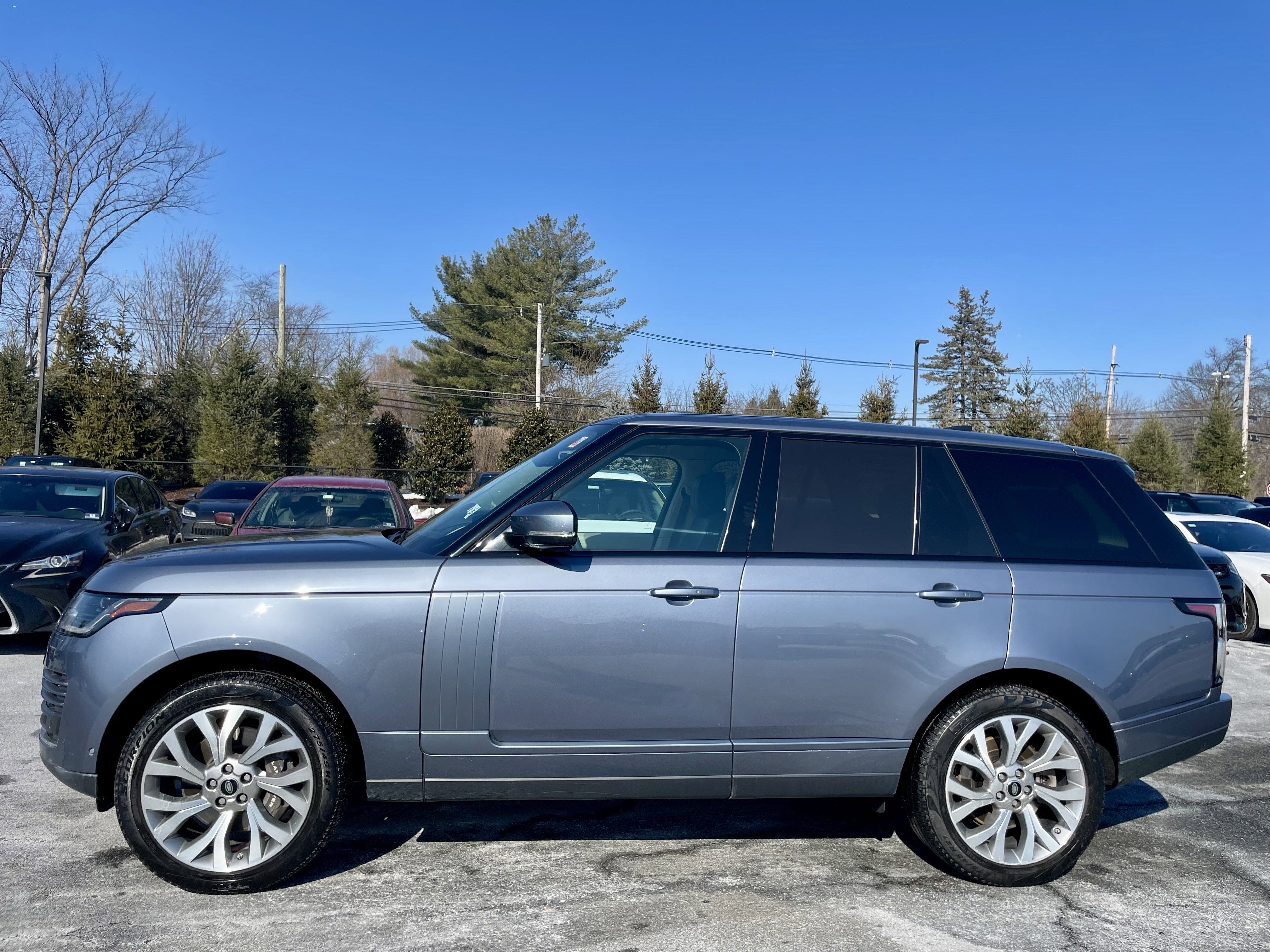 Used 2020 Land Rover Range Rover HSE image 8